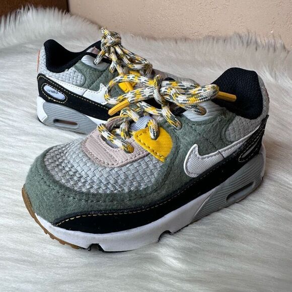 Nike Air Max 90 Buckle Spiral Sage Size 7C - Picture 1 of 11
